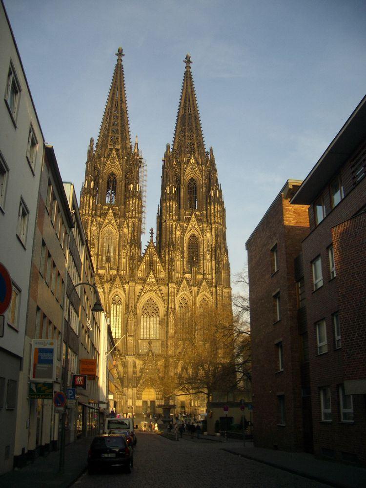 Sonnenaufgang am Dom