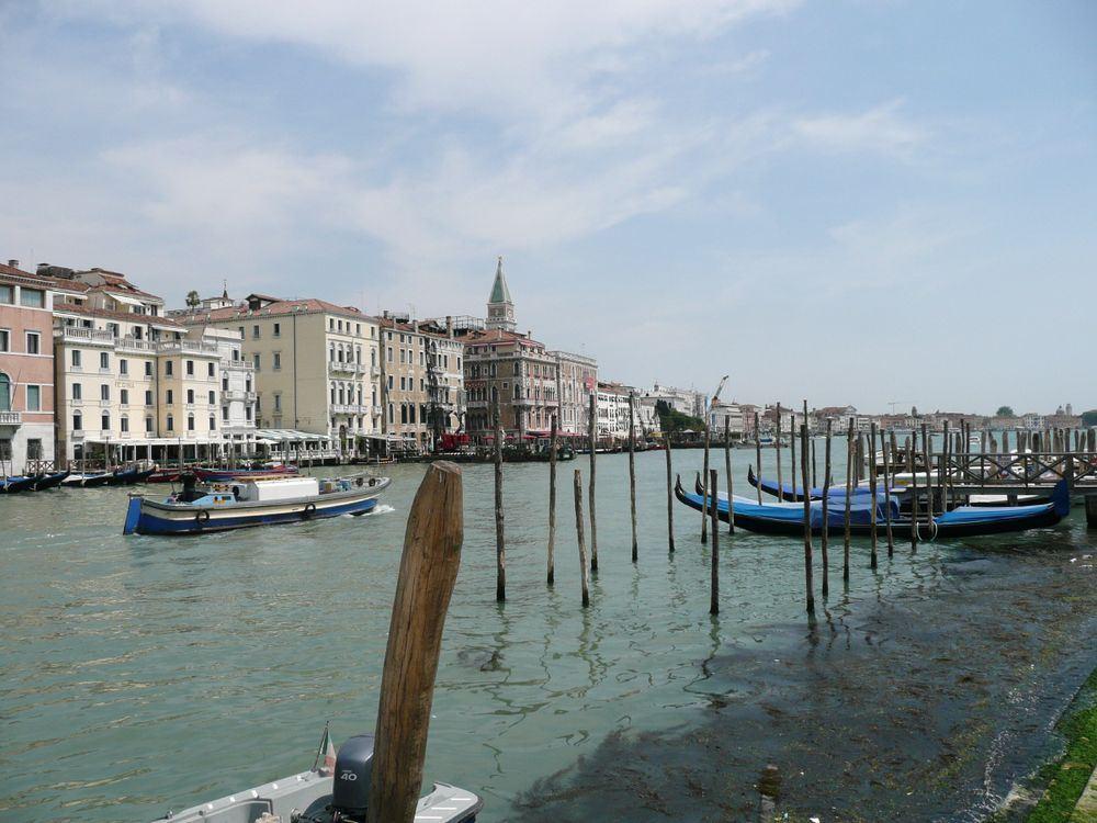 Vor der Kirche Maria della Salute
