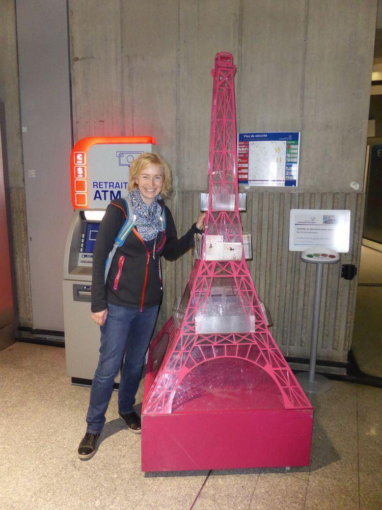 Brigitte mit Eifelturm :-)