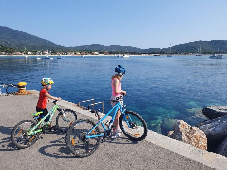 Elba mit Kindern erkunden - Strände, Wandern und Radfahren